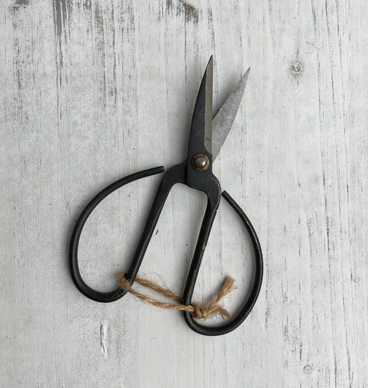 Hand forged shears